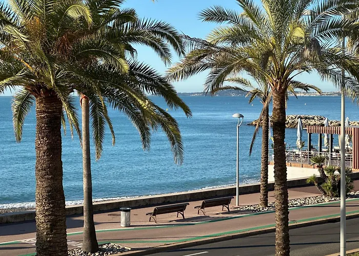 Panoramic Sea View Apartmán *