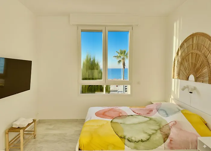 Panoramic Sea View *